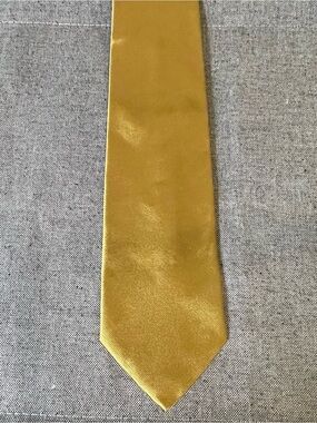 Brooks Brothers 346 Silk Tie Gold Yellow Classic Pointed Made in USA